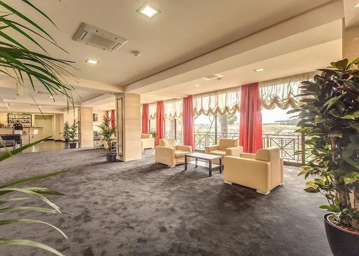 Regal Park 4*