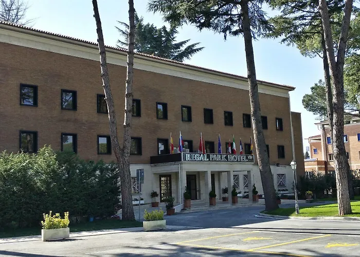 Hotel Regal Park 4*